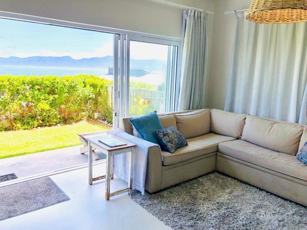 Self Catering Apartment - De Kelders Ngoại thất bức ảnh